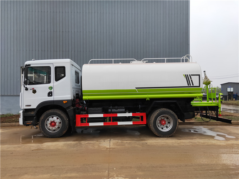 ��(gu��)��15���|�L(f��ng)D9��ˮ܇