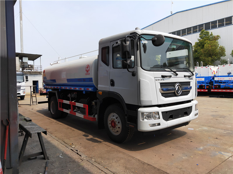 ��(gu��)��15���|�L(f��ng)D9��ˮ܇